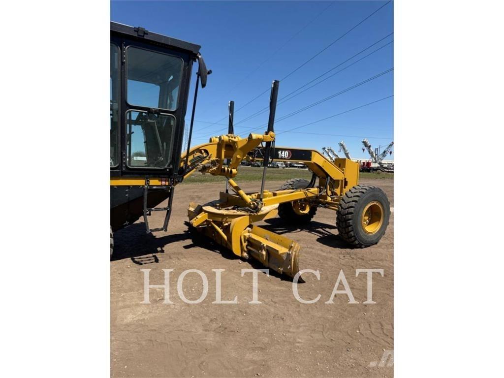 CAT 140 Грейдеры