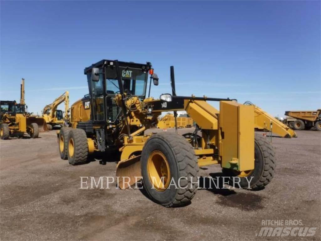 CAT 140-13 Грейдеры