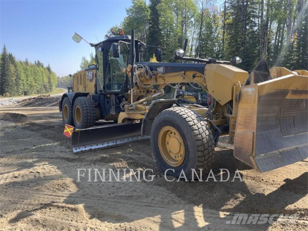 CAT 140-15 AWD Грейдеры
