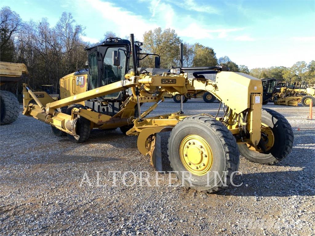 CAT 140-15AWD Грейдеры