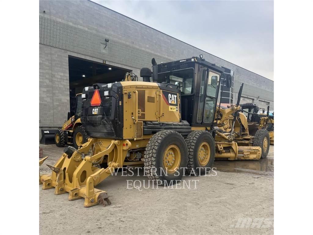 CAT 140 AWD Грейдеры