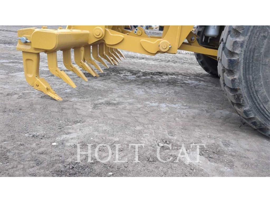 CAT 140 AWD Грейдеры