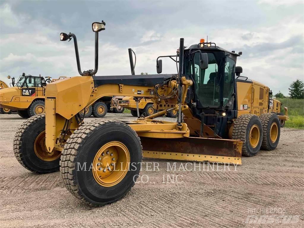 CAT 140 M2 Грейдеры