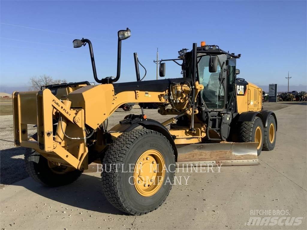 CAT 140 M3 Грейдеры