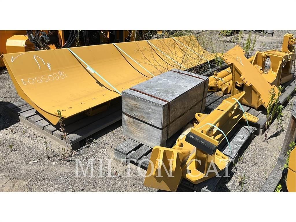CAT 140 MASTLESS WING Снегоуборщики