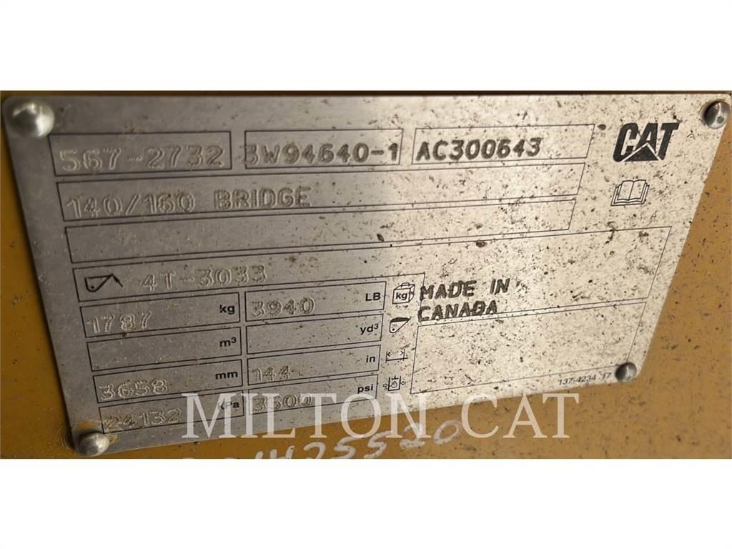 CAT 140 MASTLESS WING Снегоуборщики