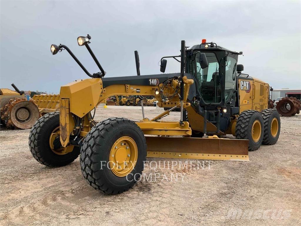 CAT 14015AWD Грейдеры