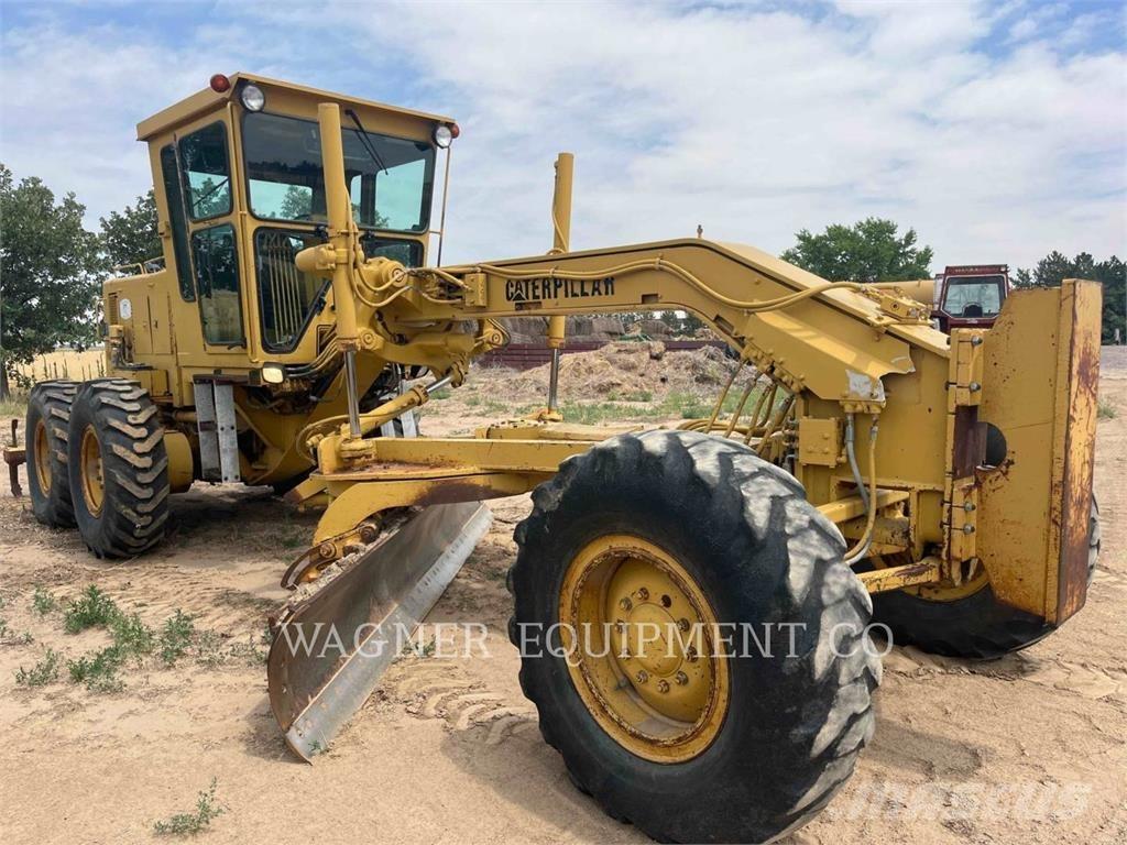 CAT 140G Грейдеры