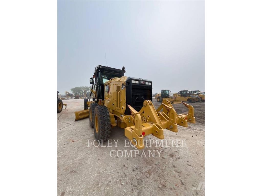 CAT 140GC-01AW Грейдеры