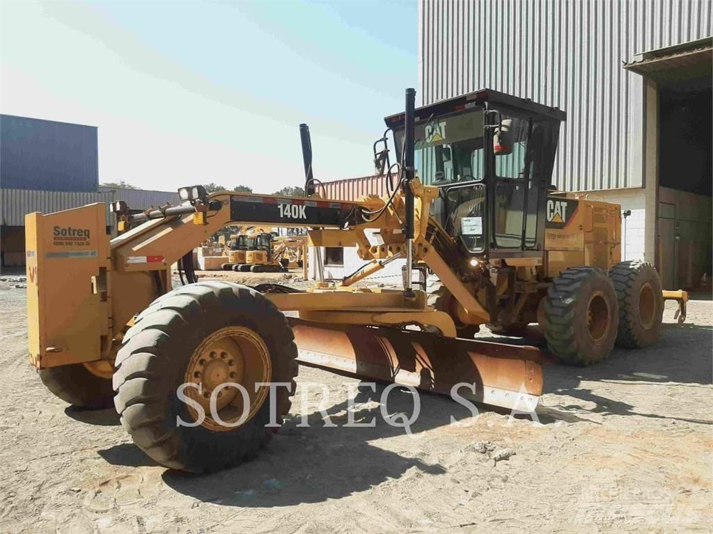 CAT 140K Грейдеры