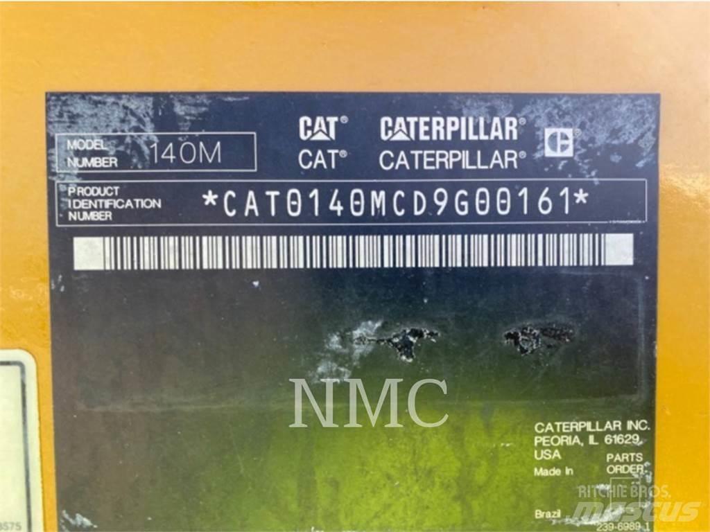 CAT 140M Грейдеры