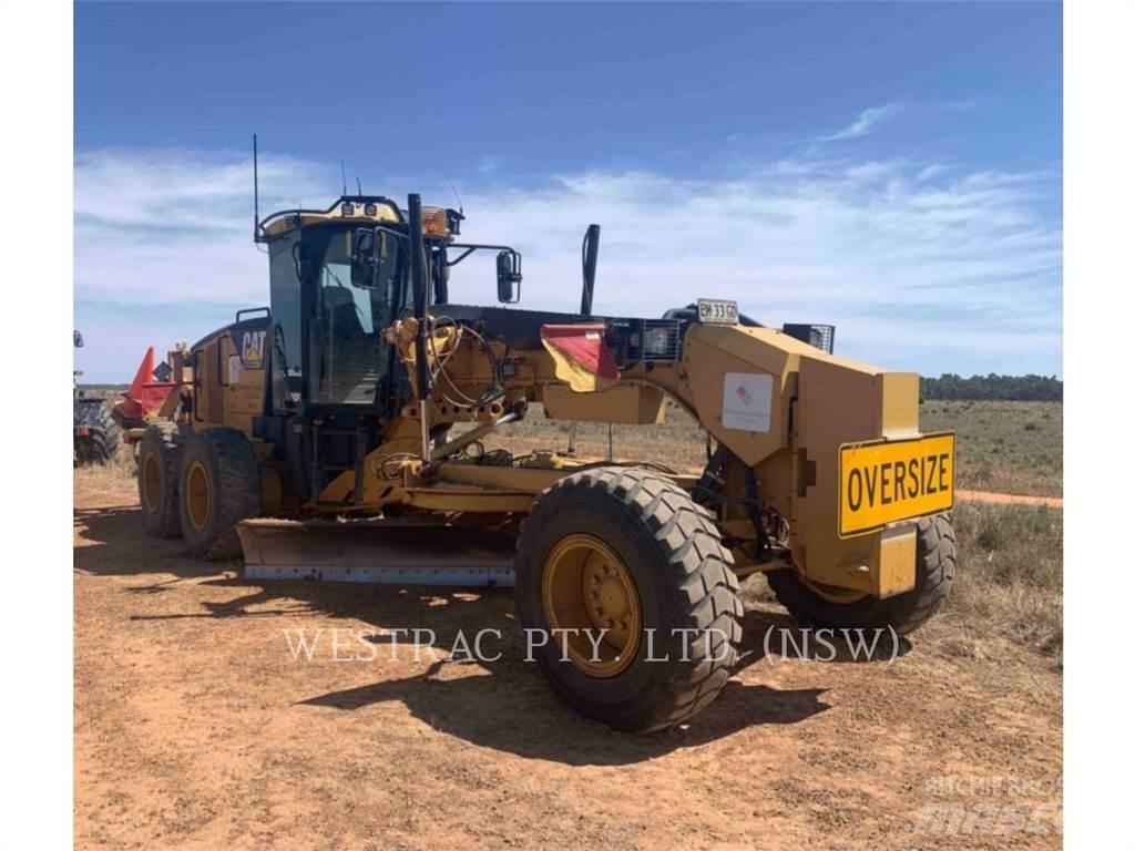 CAT 140M Грейдеры