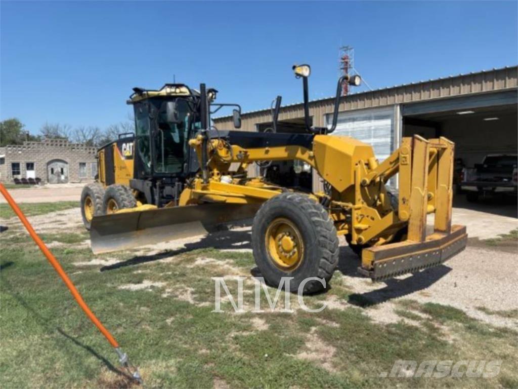CAT 140M Грейдеры