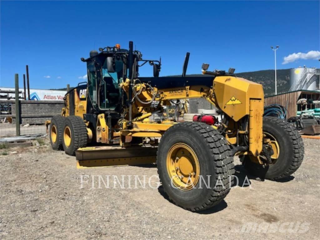 CAT 140M AWD Грейдеры