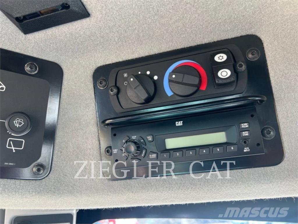 CAT 140M2 Грейдеры