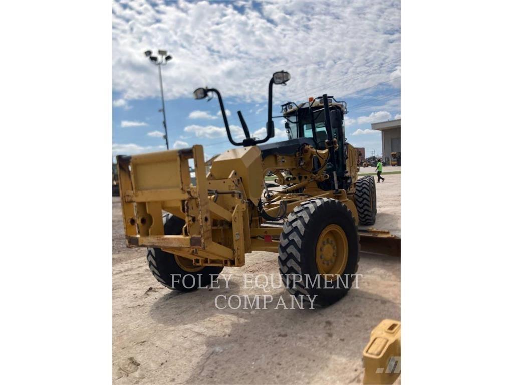 CAT 140M2 Грейдеры