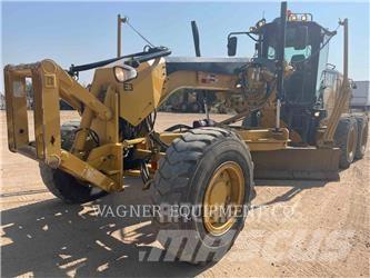 CAT 140M2 AWD Грейдеры