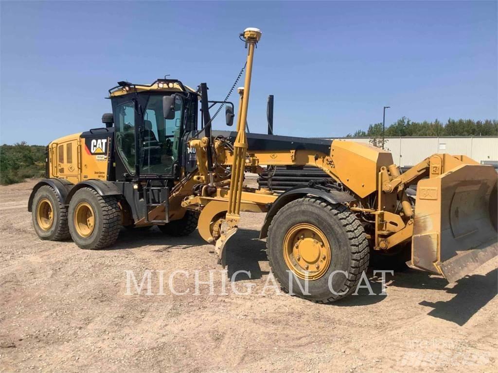 CAT 140M2 AWD Грейдеры
