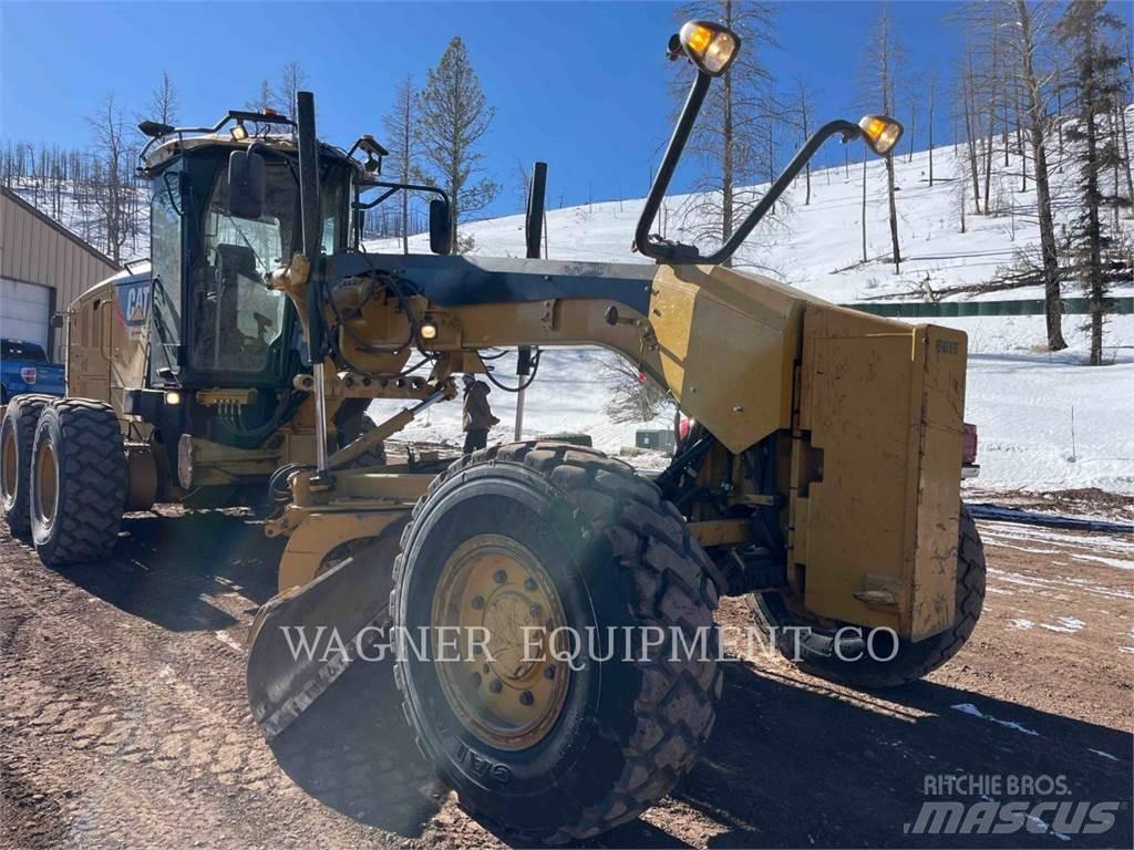 CAT 140M2 AWD Грейдеры