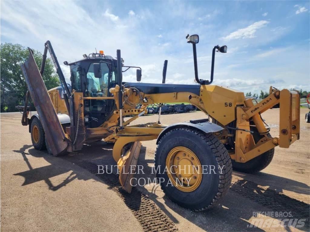 CAT 140M2AWD Грейдеры