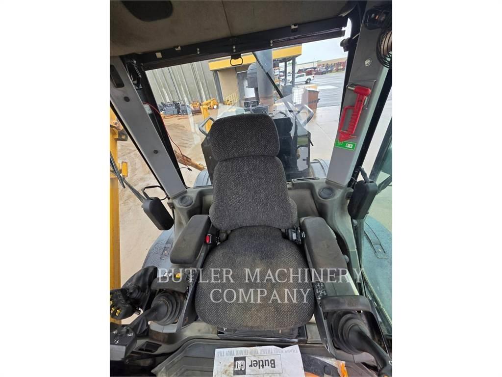 CAT 140M2VHP PLUS Грейдеры