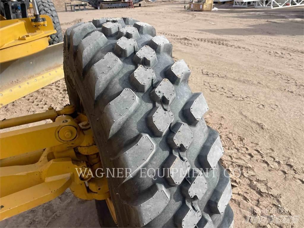 CAT 140M3 Грейдеры