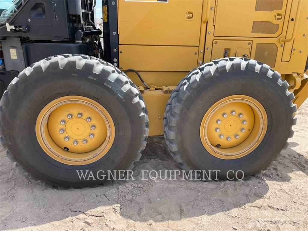 CAT 140M3 Грейдеры