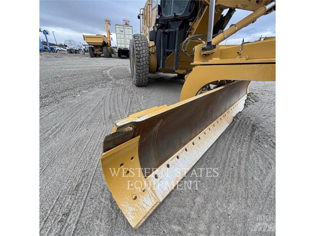 CAT 140M3 Грейдеры