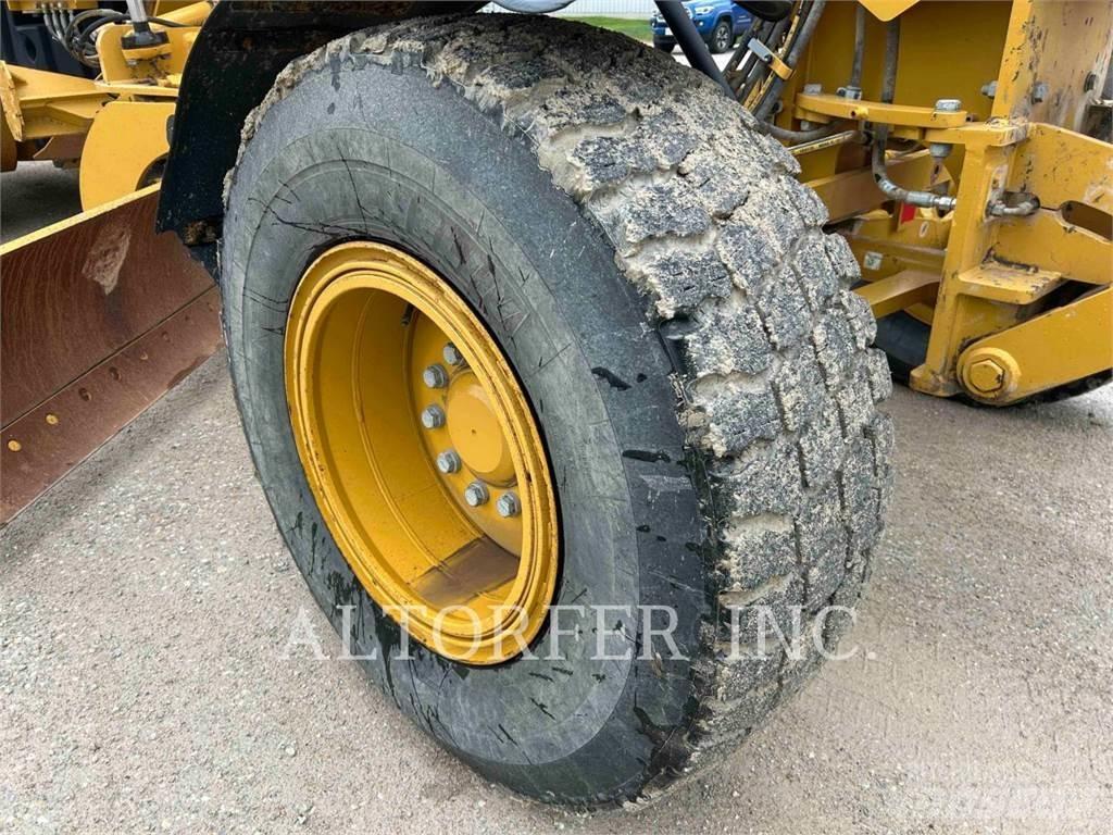 CAT 140M3 Грейдеры