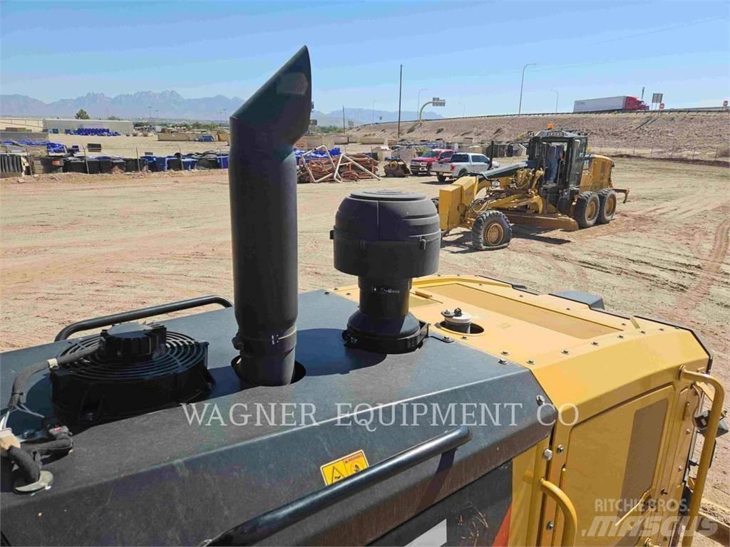 CAT 140M3 Грейдеры