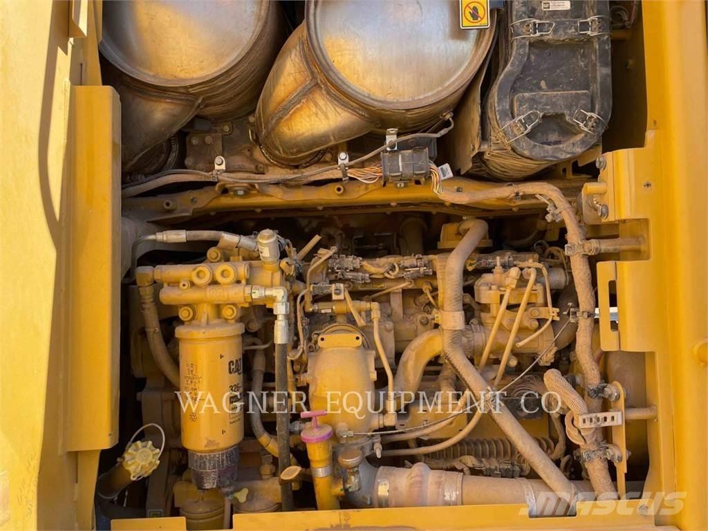 CAT 140M3 Грейдеры