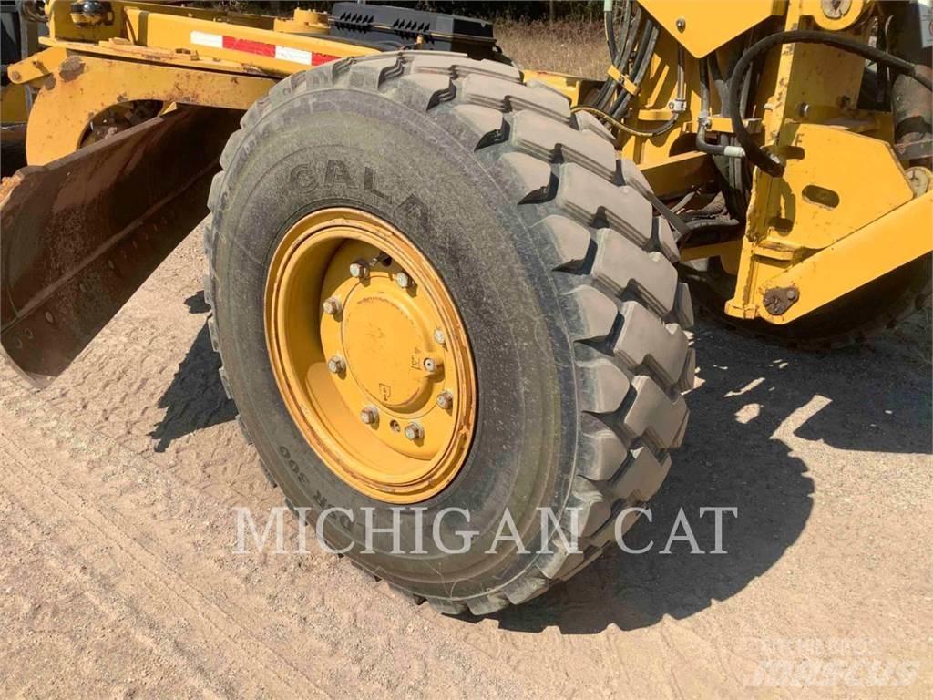 CAT 140M3 AWD Грейдеры