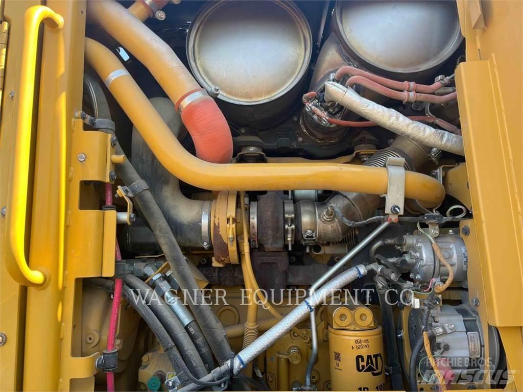 CAT 140M3 AWD Грейдеры