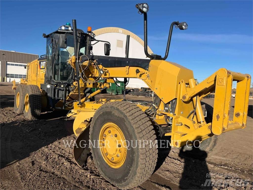 CAT 140M3 AWD Грейдеры