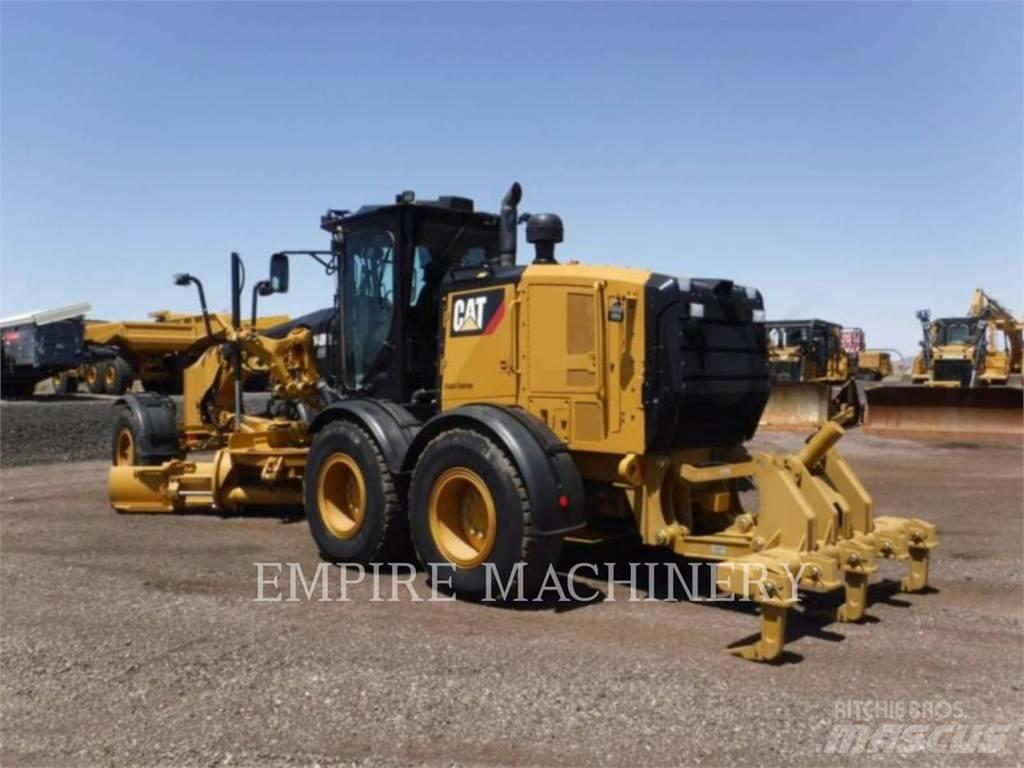 CAT 140M3 AWD Грейдеры