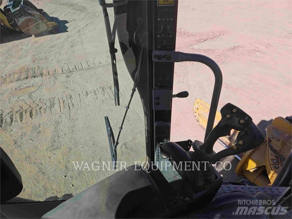 CAT 140M3 AWD Грейдеры