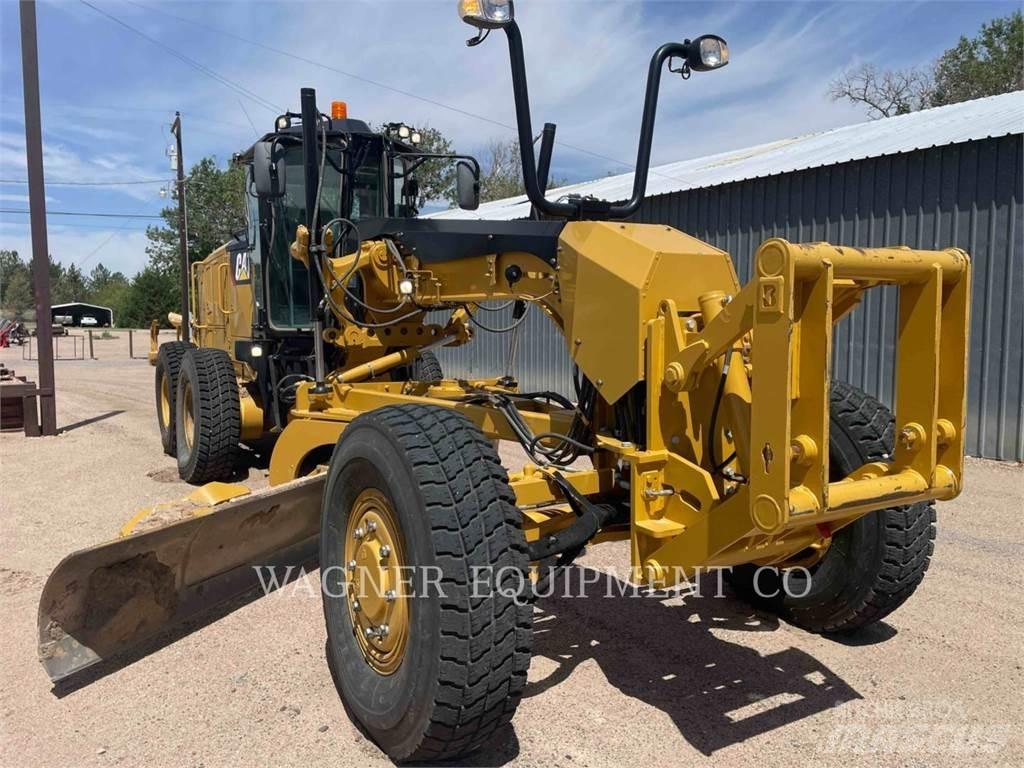 CAT 140M3 AWD Грейдеры