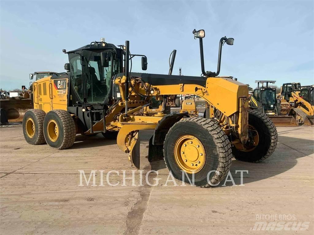 CAT 140M3 AWD Грейдеры