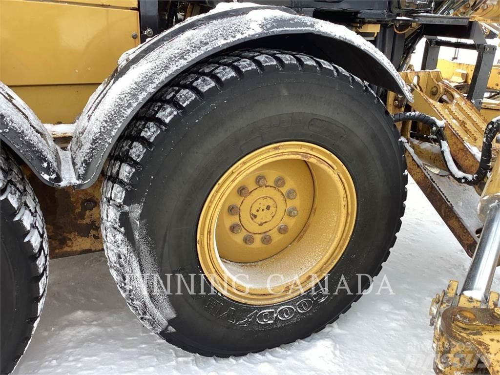CAT 140M3 AWD Грейдеры