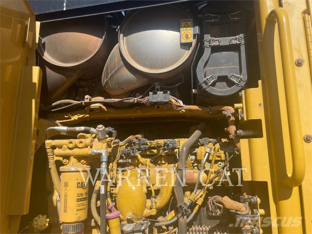 CAT 140M3 AWD Грейдеры