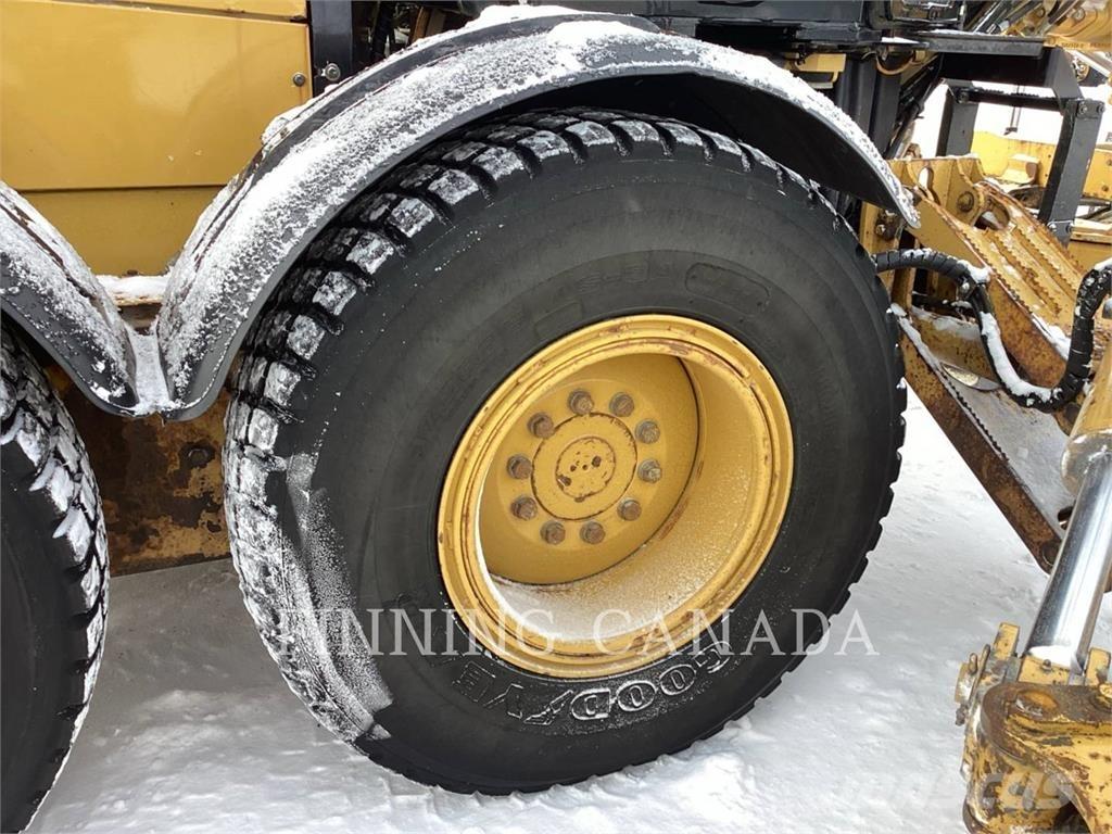 CAT 140M3 AWD Грейдеры