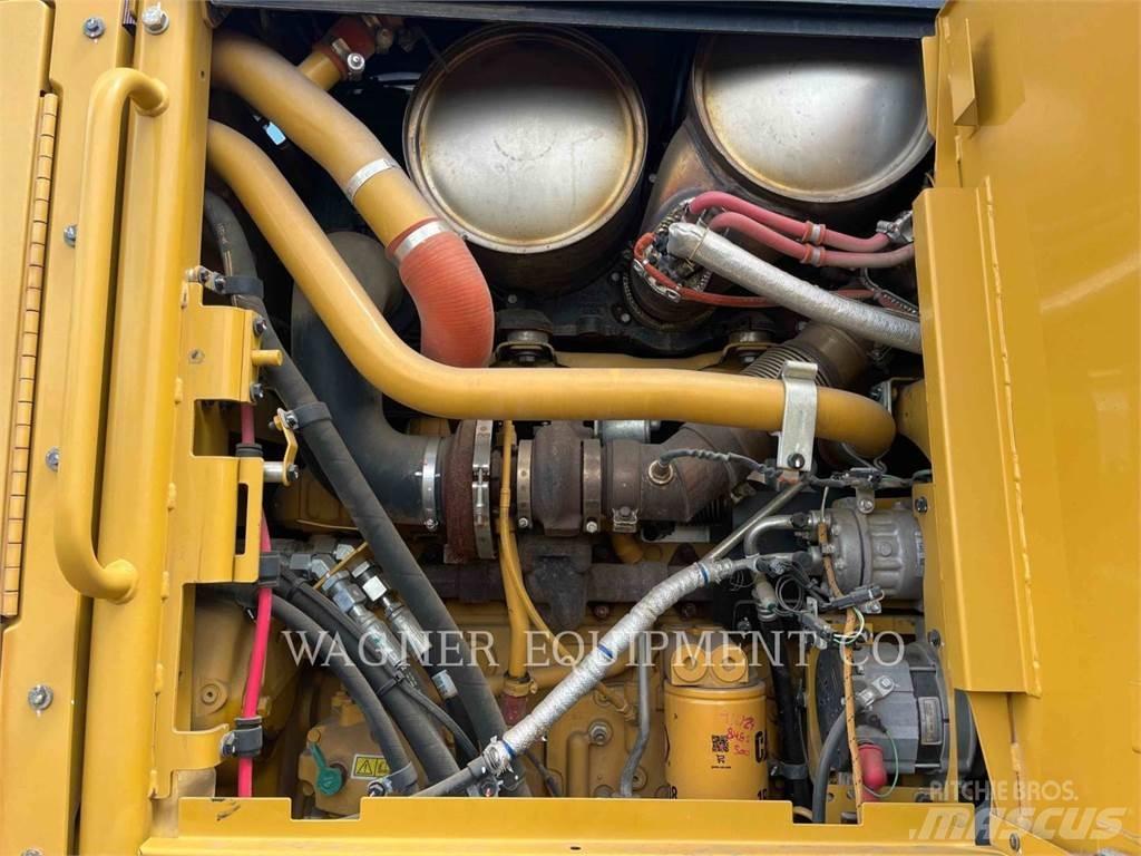 CAT 140M3 AWD Грейдеры