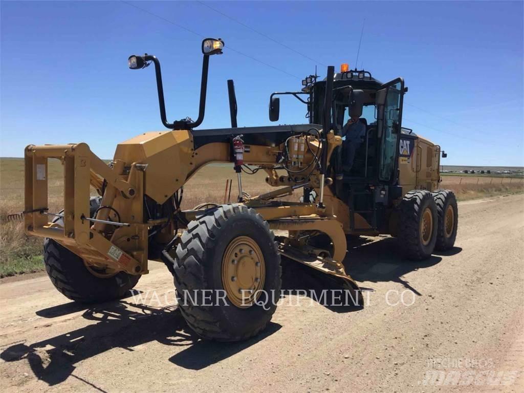 CAT 140M3 AWD Грейдеры
