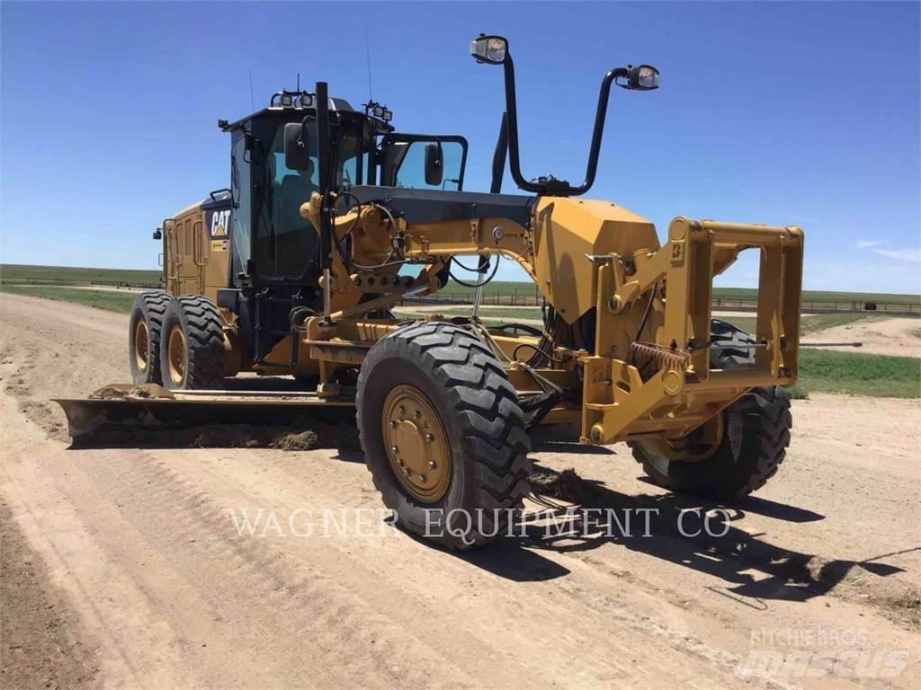 CAT 140M3 AWD Грейдеры
