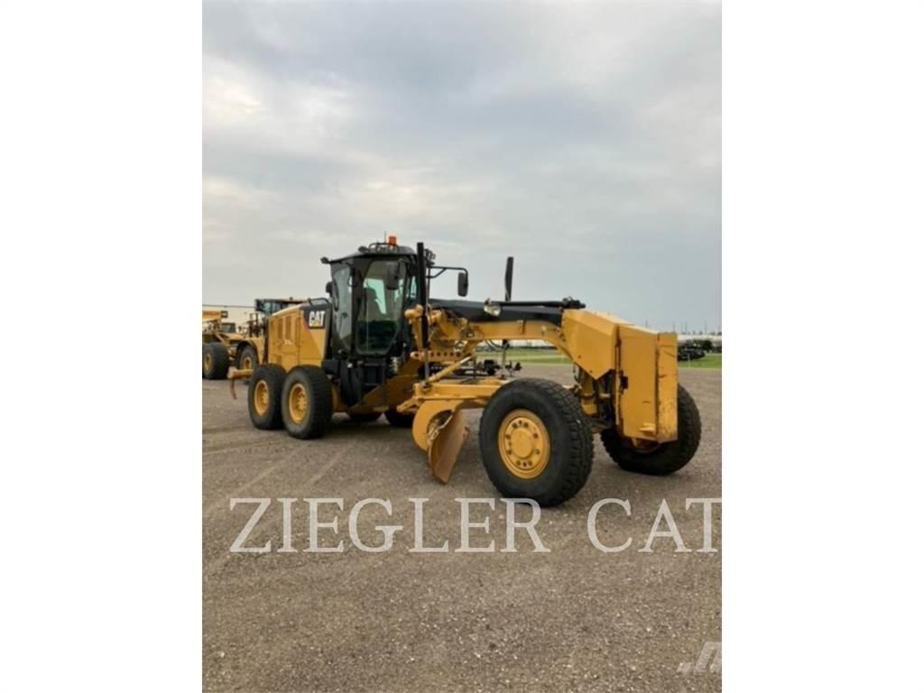 CAT 140M3AWD Грейдеры