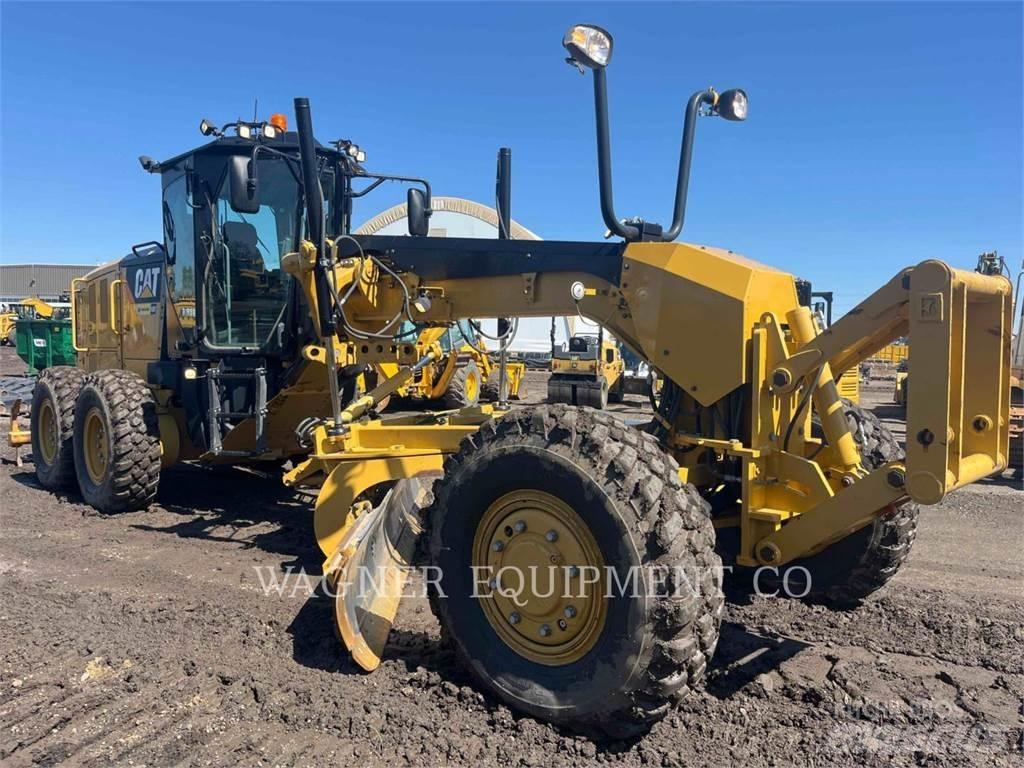 CAT 140M3AWD Грейдеры