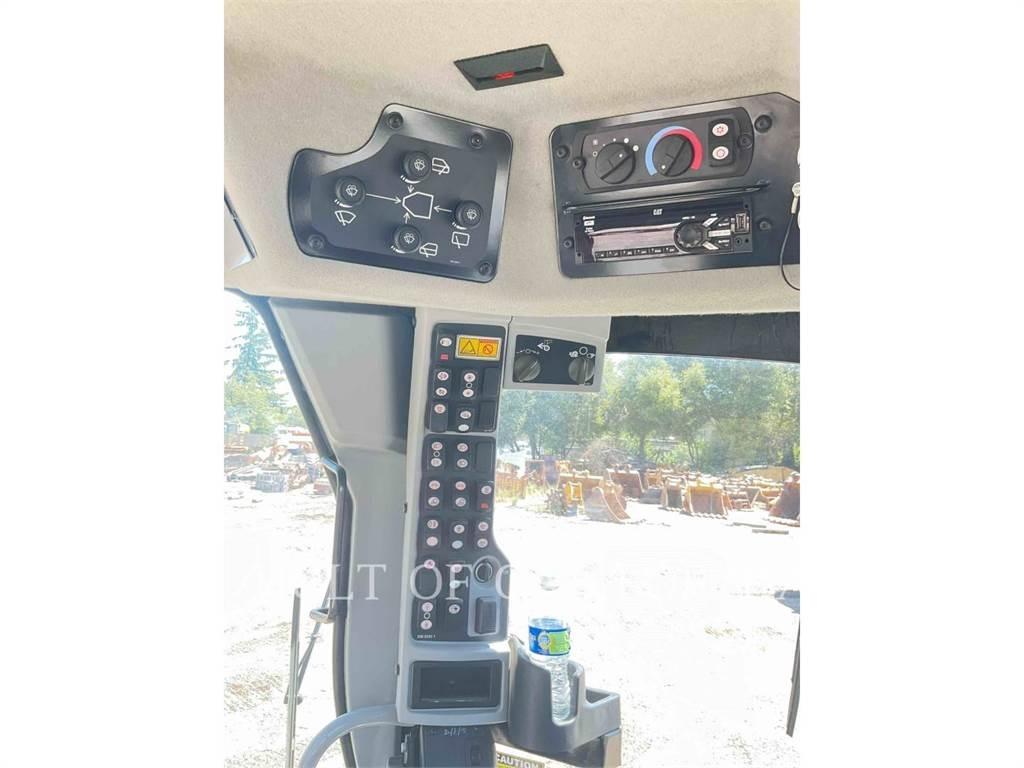 CAT 140M3AWD Грейдеры