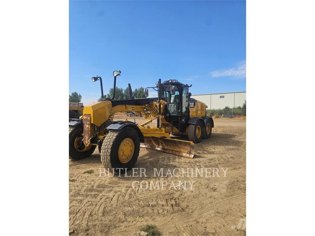 CAT 140M3AWD Грейдеры
