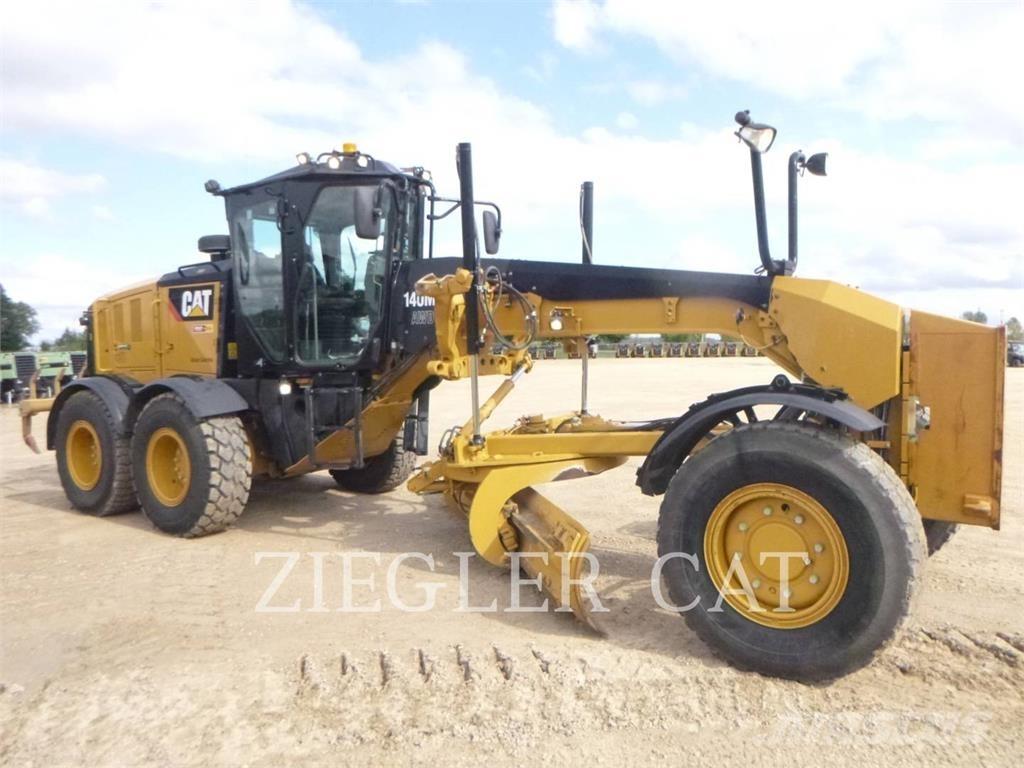 CAT 140M3AWD Грейдеры