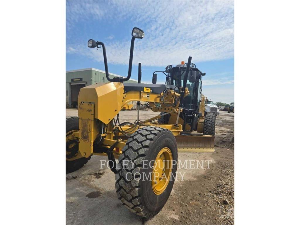 CAT 140M3AWX Грейдеры